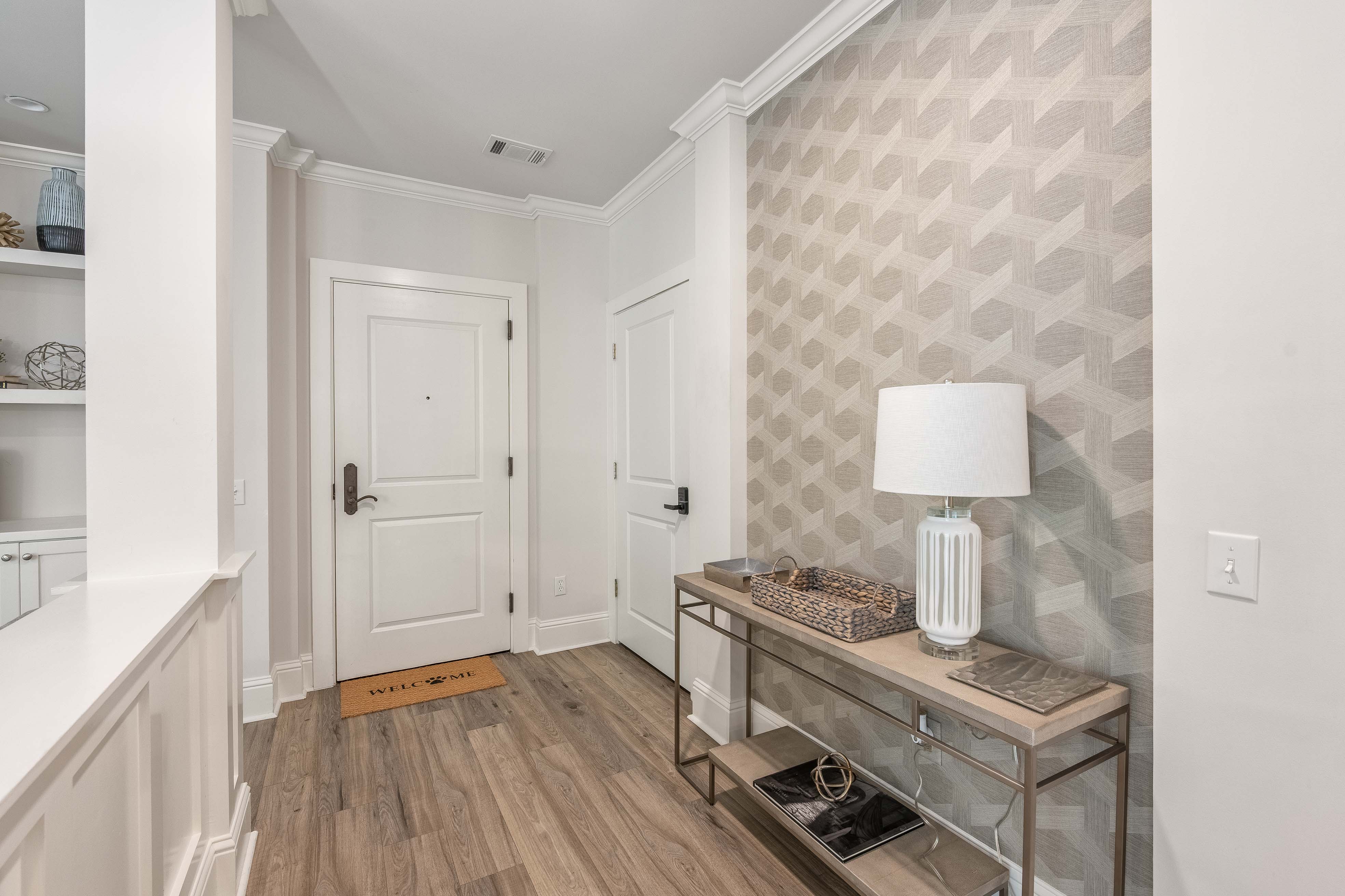 1010C Portage Trail image 6